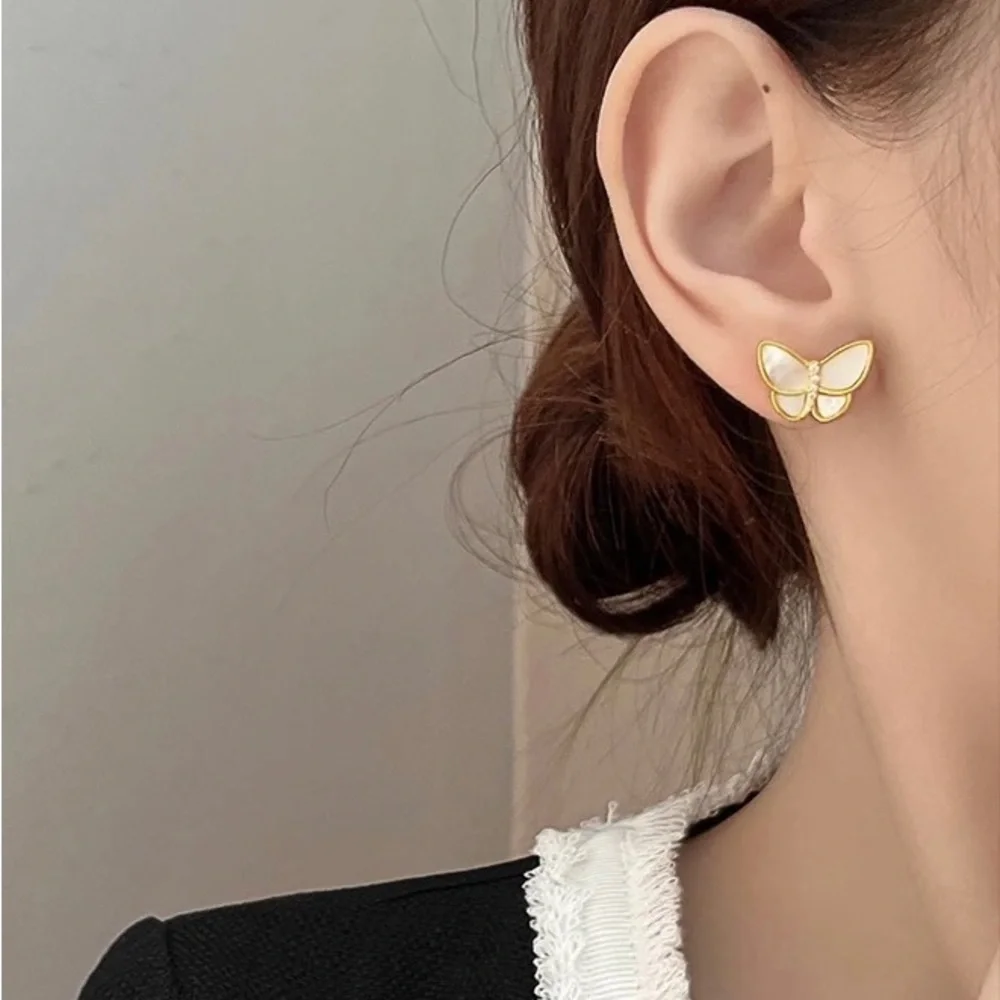 💎 NEW 18k Gold Plated Diamond Mother Of Pearl Butterfly Stud Earrings